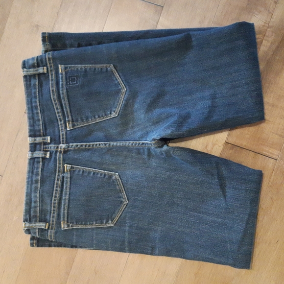 Liz Claiborne Petite Jeans - Picture 2 of 7